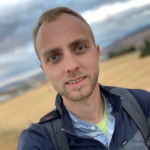 Meet your Posher, Dima